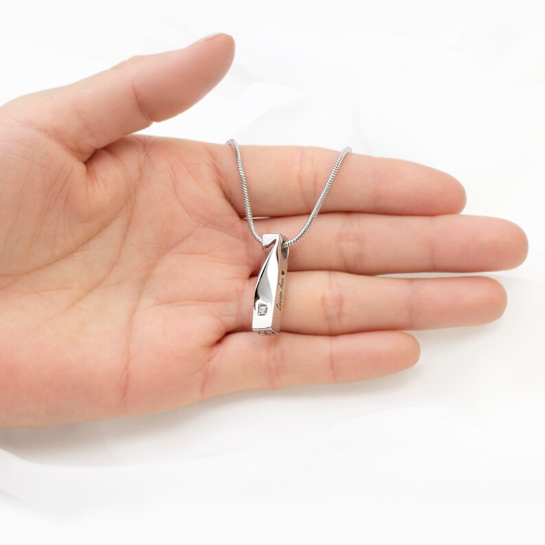 Personalized Twisted Bar Cremation Necklace UNK10